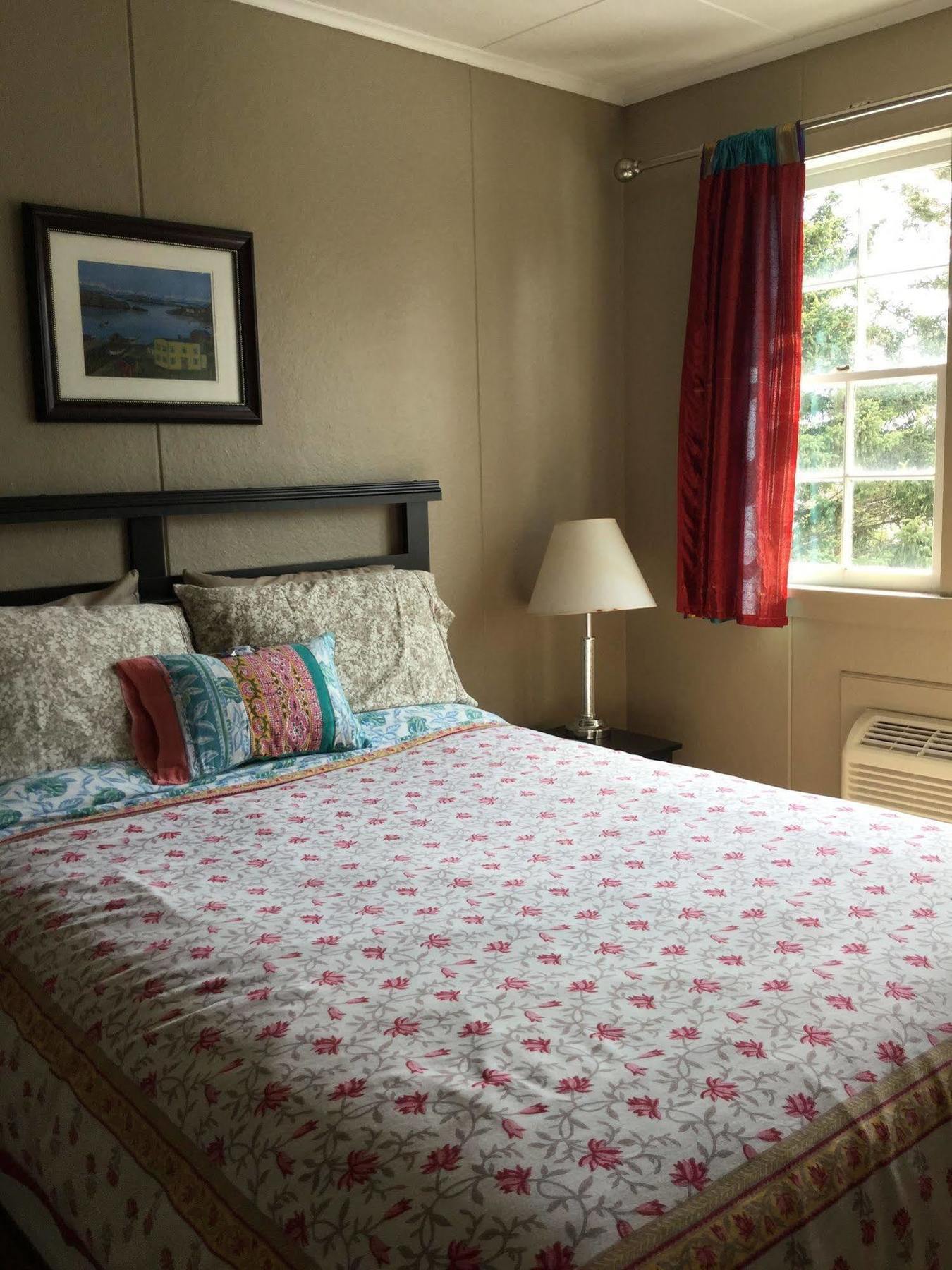 Meems Elliston B&B Eksteriør billede