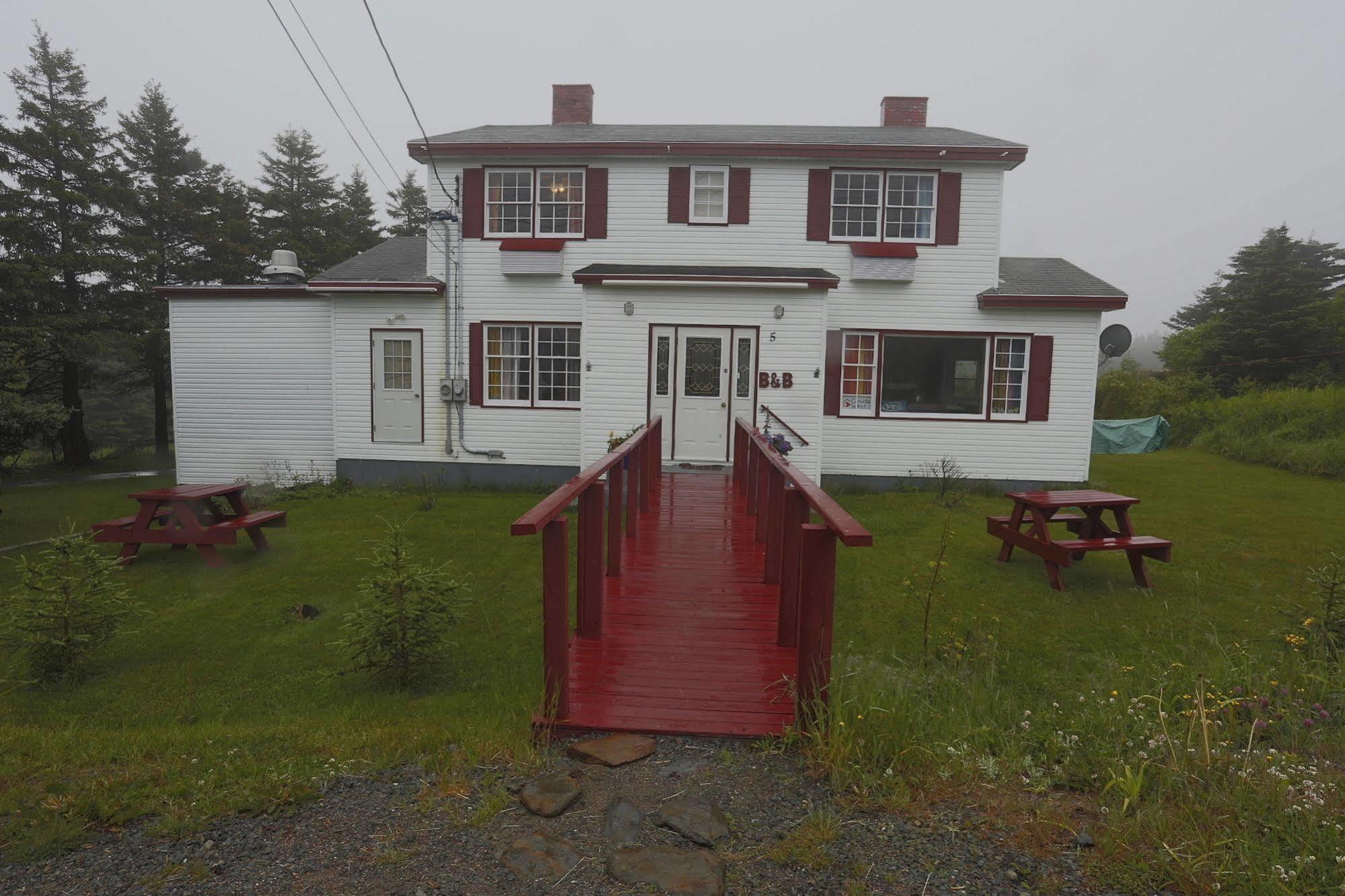 Meems Elliston B&B Eksteriør billede