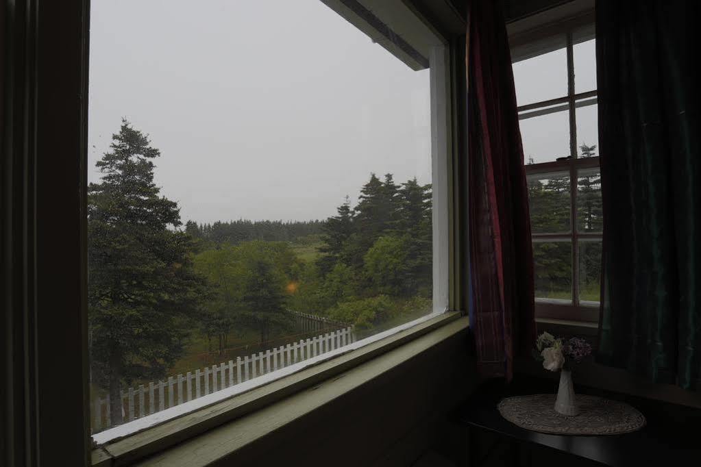 Meems Elliston B&B Eksteriør billede